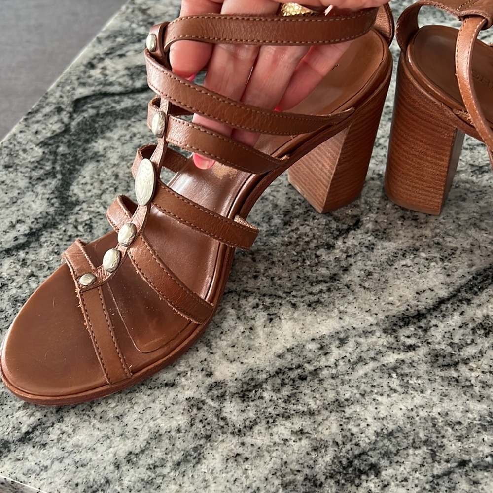 Designer sandals. BERNARDO made in Brazil leather sz9 EUC heels - Picture 2 of 8